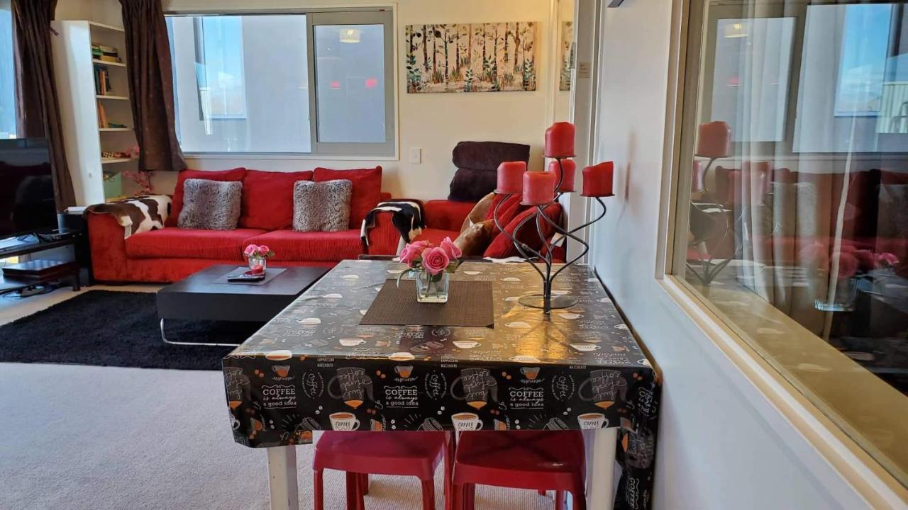 Central Lakeview Apartment With Amazing Rooftop 镇上湖景三室套房 Queenstown Eksteriør bilde